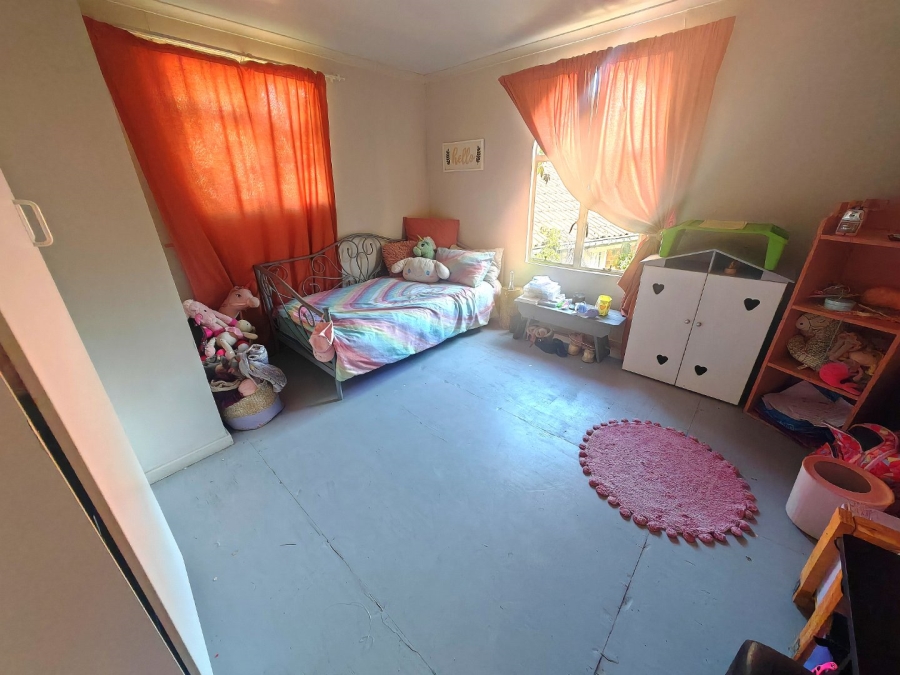 8 Bedroom Property for Sale in Fleurdal Free State